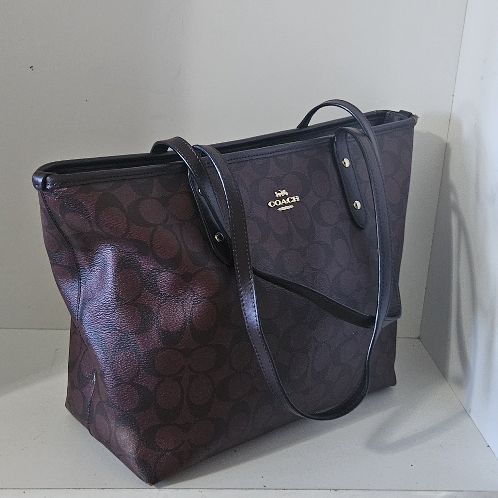 Coach Signature Coated Canvas Brown /Burgundy Leather tote bag - Picture 9 of 13
